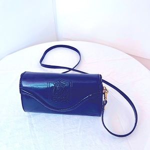 Bella Rose vintage crossbody purse